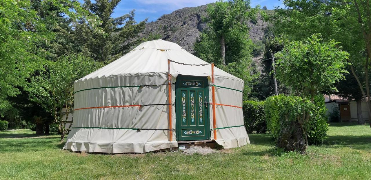 Camping Ushuaia Villages Le Viaduc Arlebosc Exterior photo