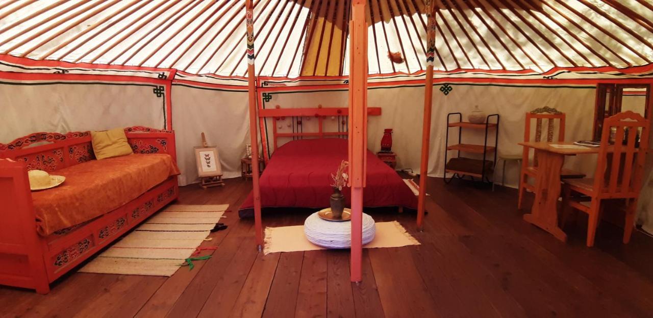 Camping Ushuaia Villages Le Viaduc Arlebosc Exterior photo