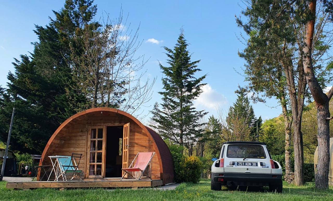 Camping Ushuaia Villages Le Viaduc Arlebosc Exterior photo